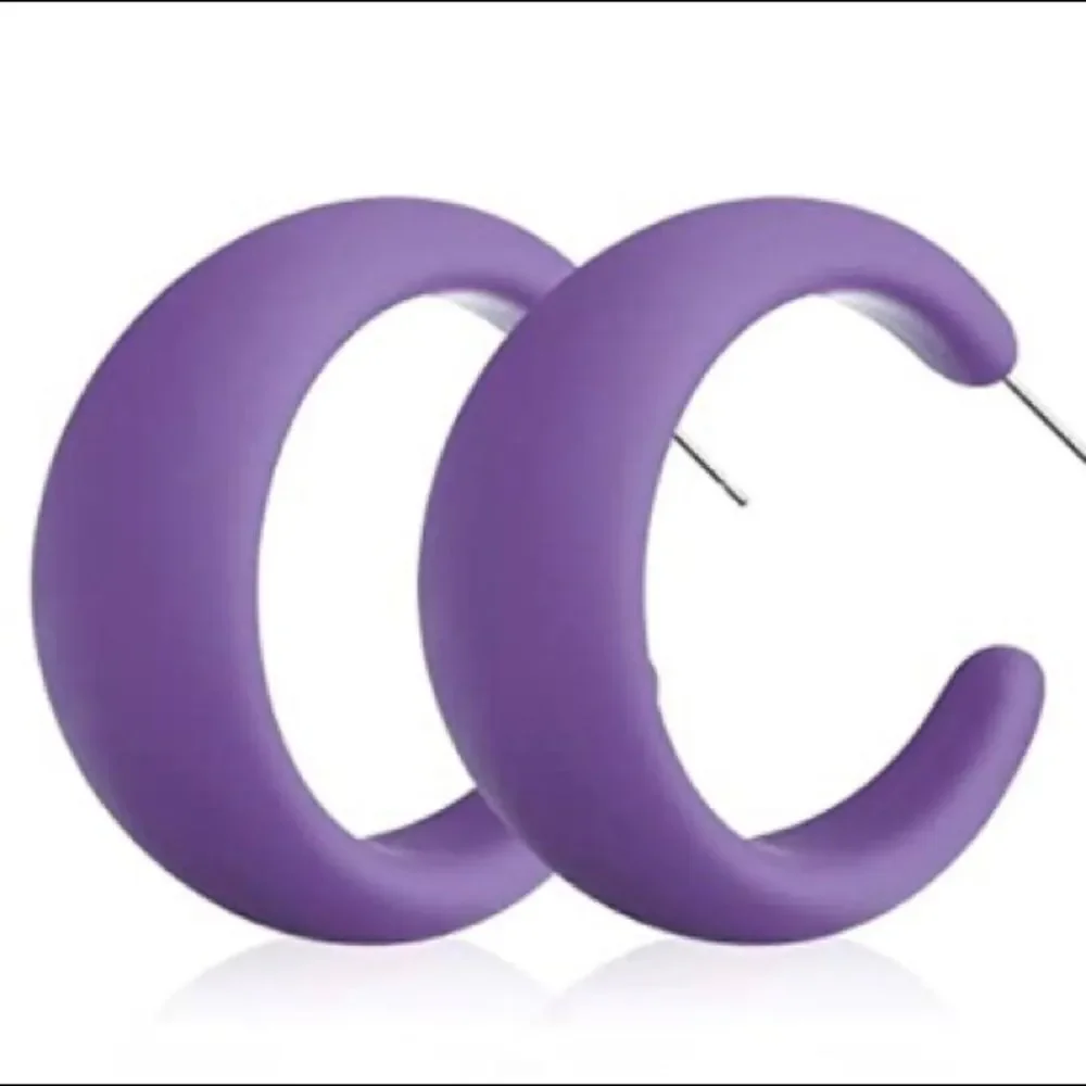 Lavender Acrylic Fashion Hoops